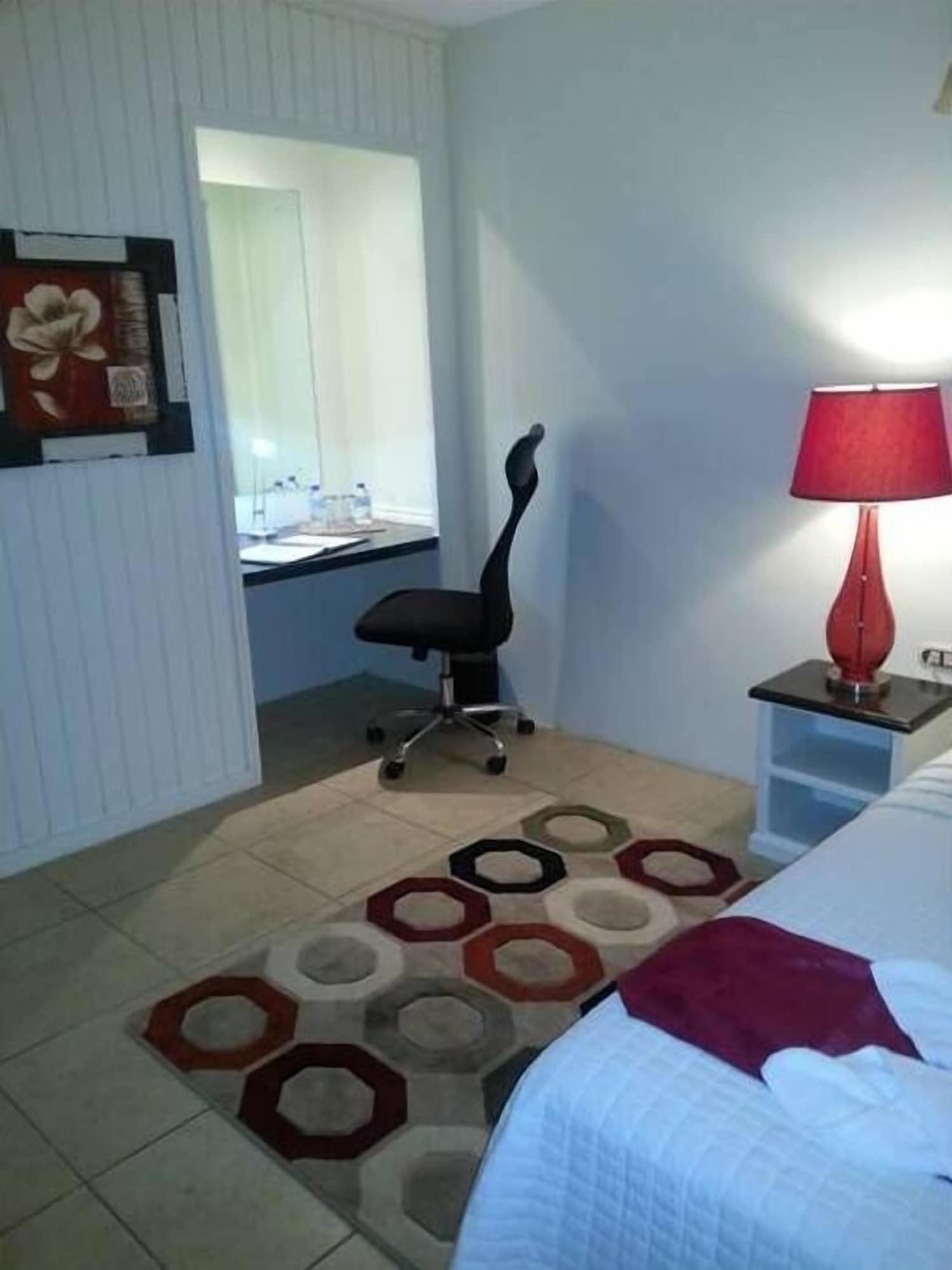 Chic - The Boutique Hotel And Conference Centre 克朗角 外观 照片